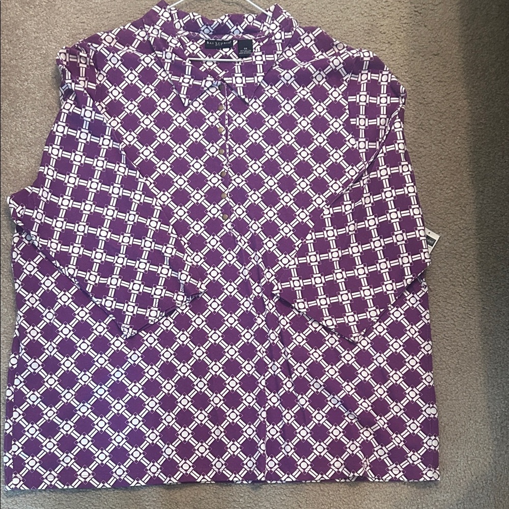 Bay Studio Purple and White Geometric Top